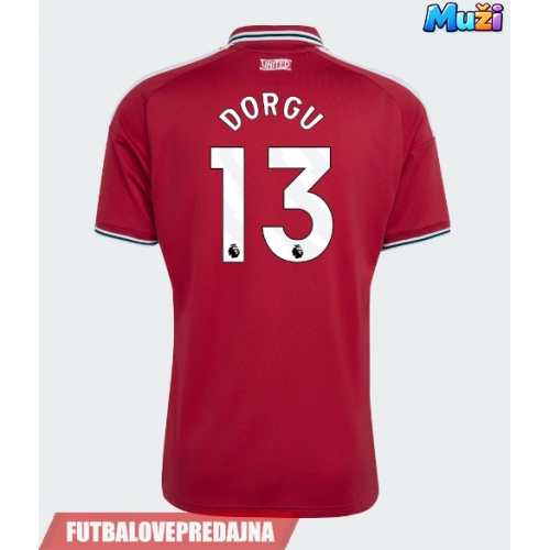Lacne Muži Futbalové dres Manchester United Patrick Dorgu #13 2026-27 Krátky Rukáv - Domáci